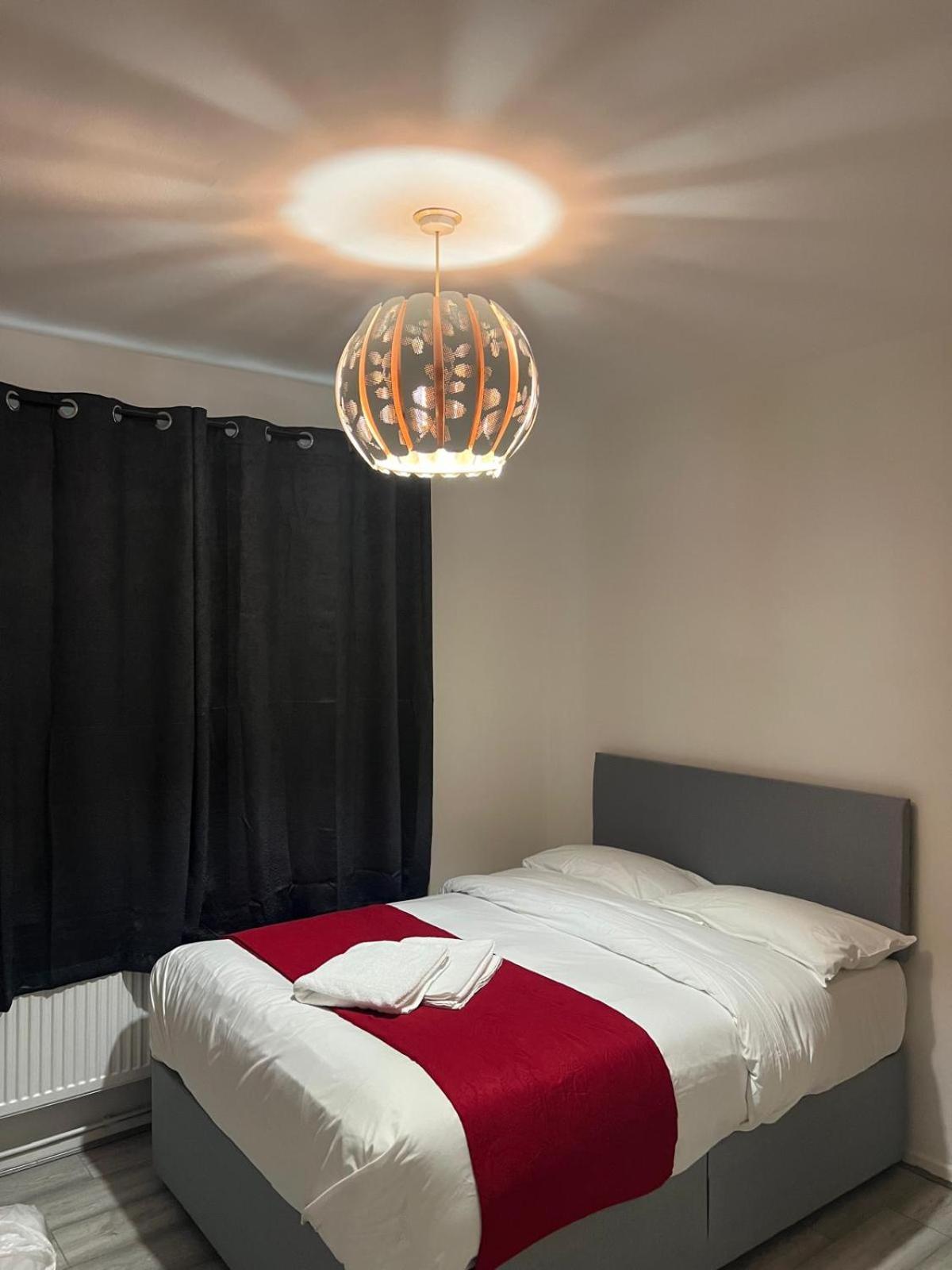 Starlet Stepney Apartman London Kültér fotó
